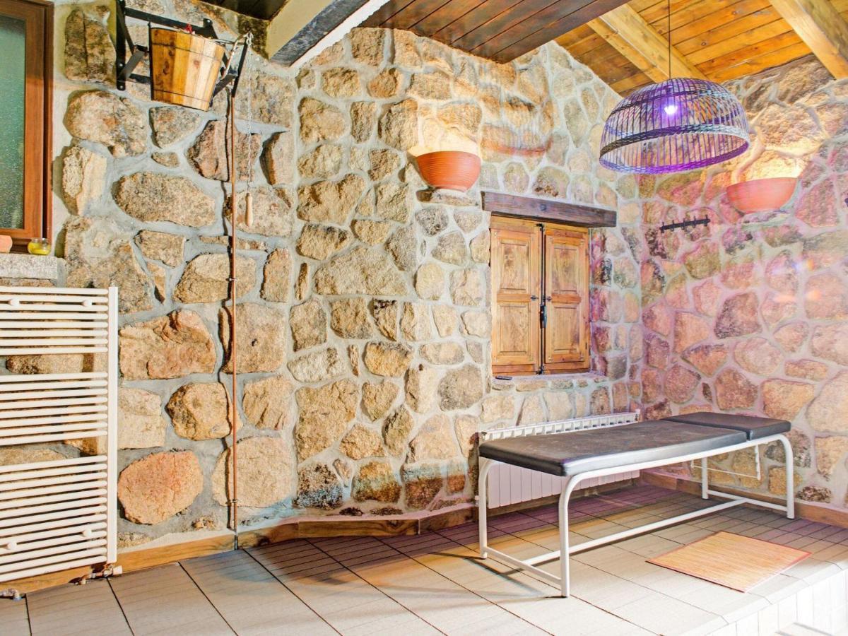 Rural Apartment With Shared Garden Pool And Spa Galapagar Δωμάτιο φωτογραφία