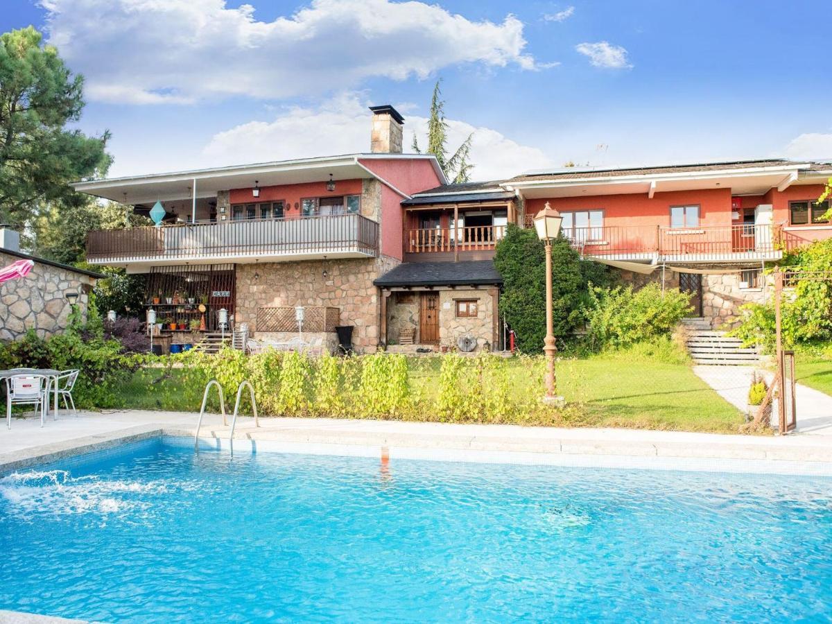 Rural Apartment With Shared Garden Pool And Spa Galapagar Δωμάτιο φωτογραφία